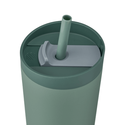 2-in-1 Shaker Tumbler | Signature Pick